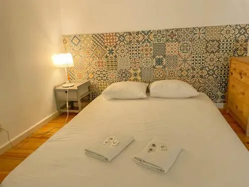 Historical Bica - 3 Bedroom Apartment Lisboa
